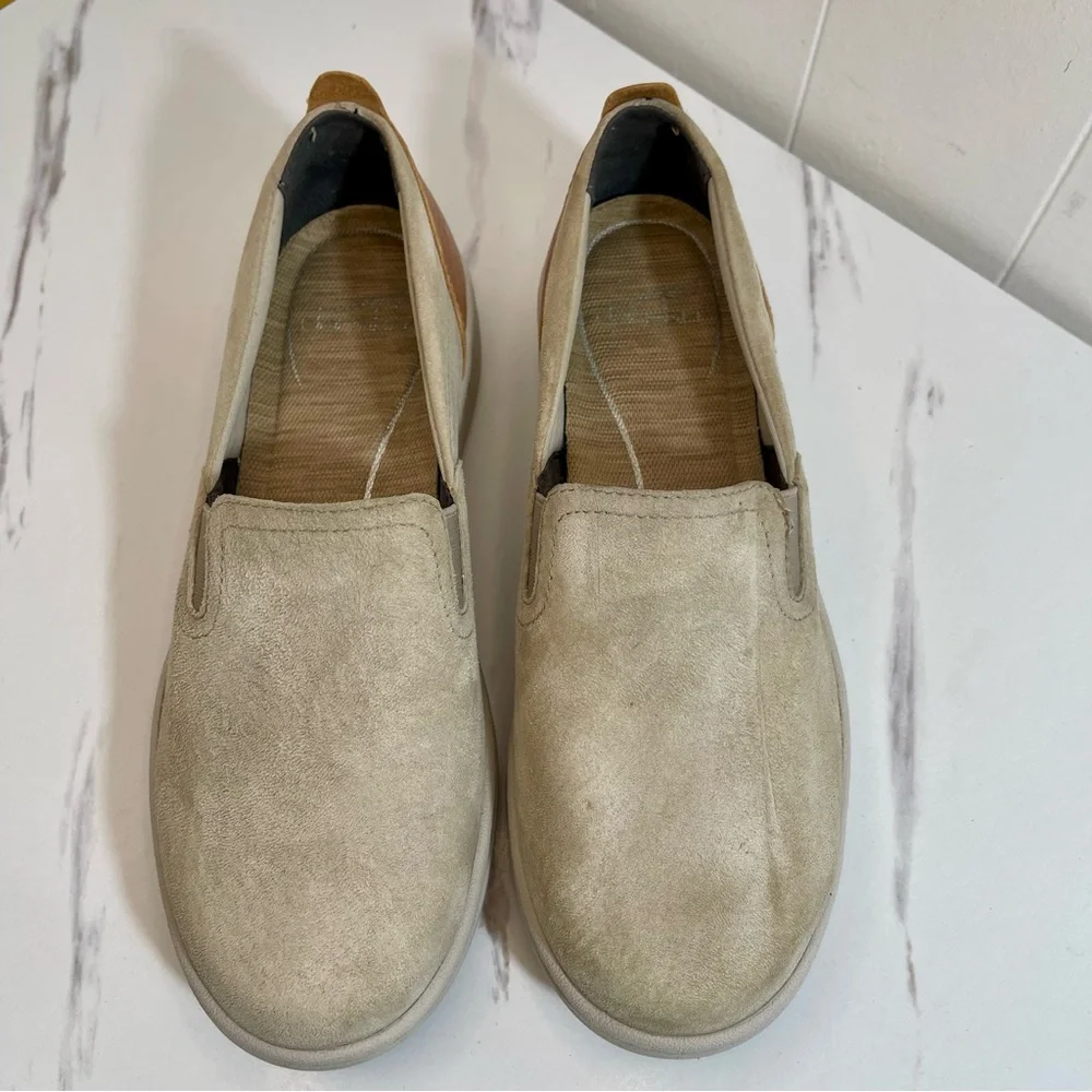 Dansko Beige Suede Leather Slip-on Comfort Sneaker Women's Sz 7.5-8/EU 38 Nurse
